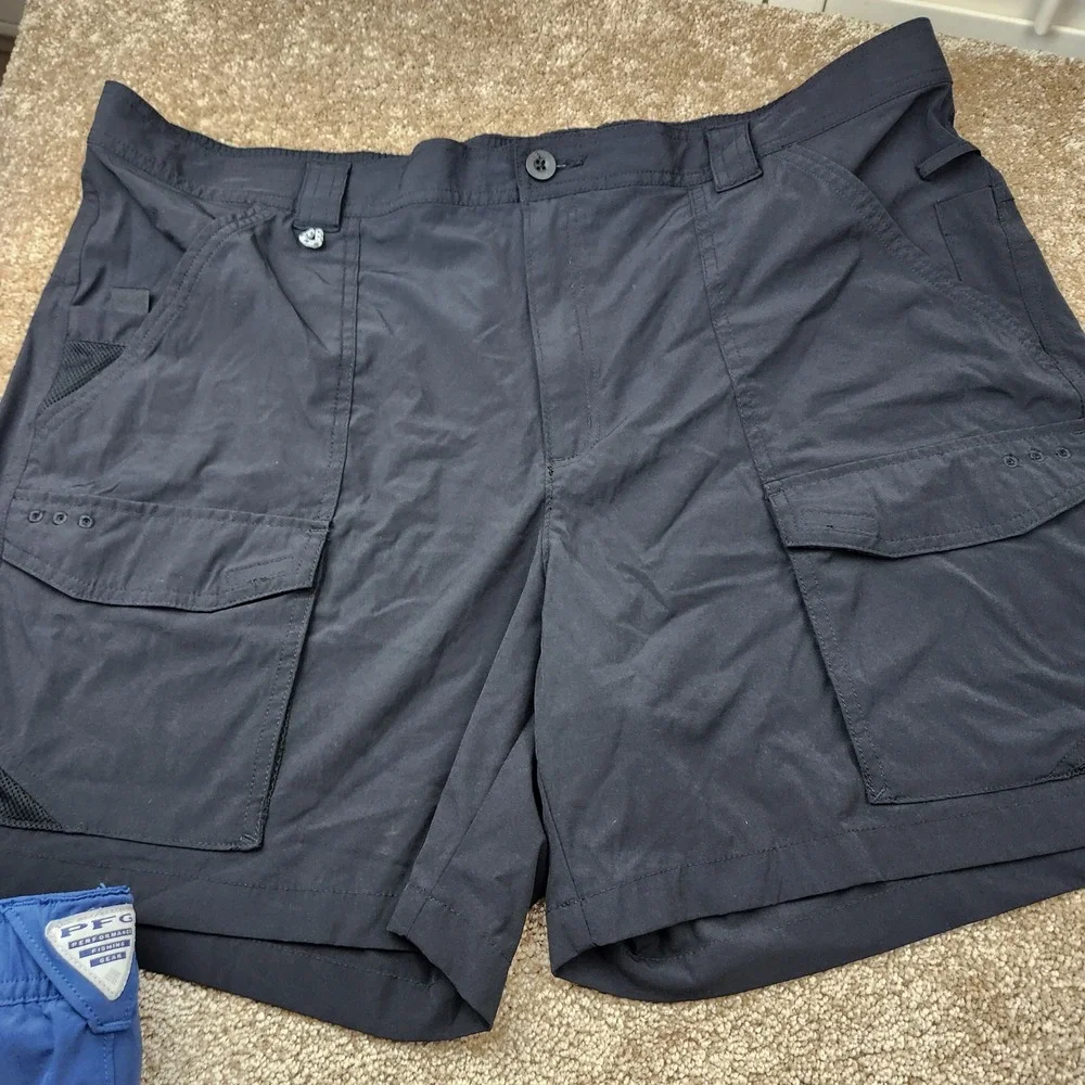 Columbia PFG Cargo Shorts Bundle Lot of 2  Mens XL 6L Blue Black 2 Pairs